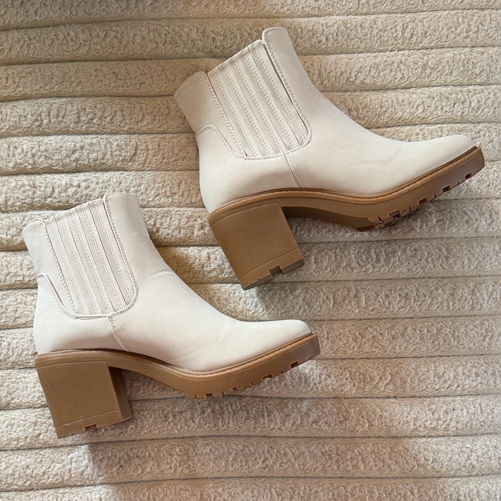 JustFab Maeve Water Resistant Heeled Booties